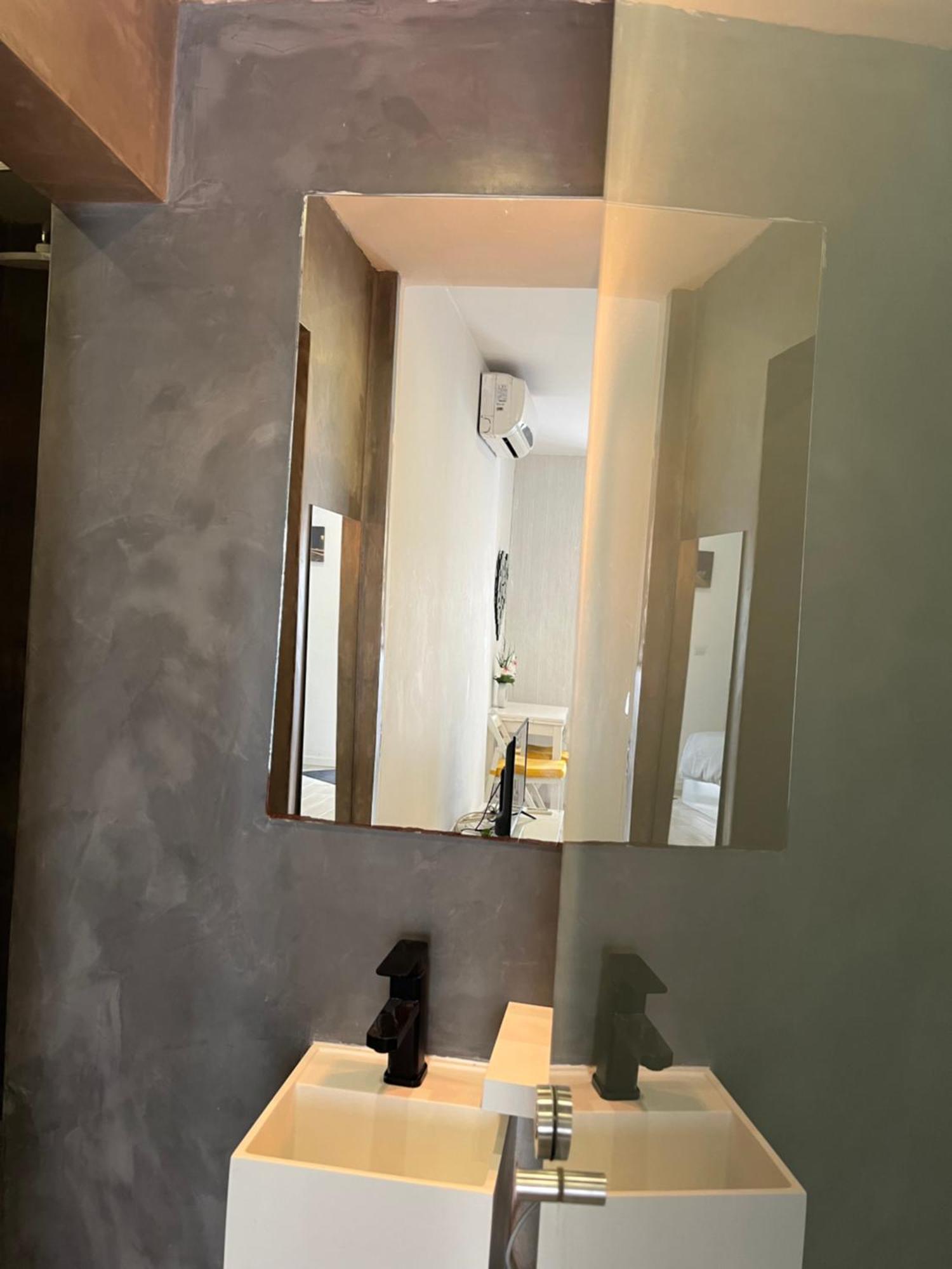 New House Design, Typical Lisbon Apartment Exterior photo